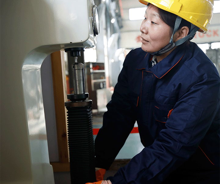 Centerless Grinding of Carbide Inserts.1